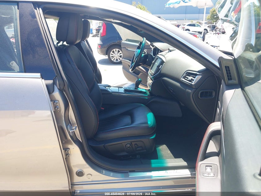 2016 MASERATI GHIBLI auction photo 5