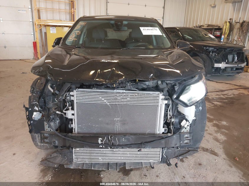 2020 CHEVROLET EQUINOX auction photo 6