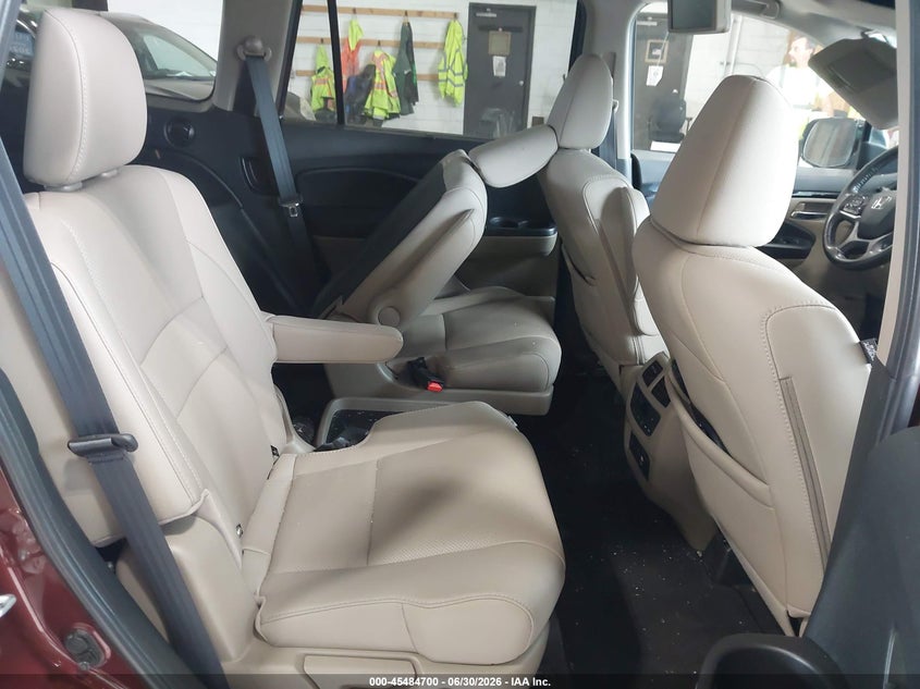 2021 HONDA PILOT auction photo 8