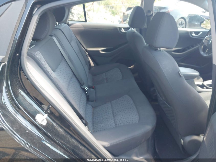 2018 HYUNDAI IONIQ HYBRID auction photo 8