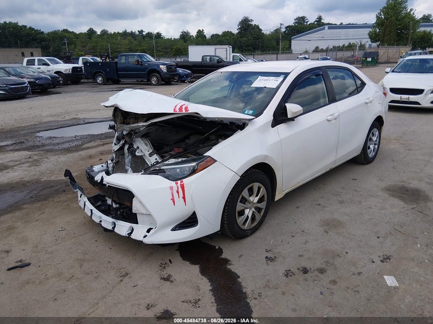 VIN 2T1BURHE7JC093284 2018 TOYOTA COROLLA L