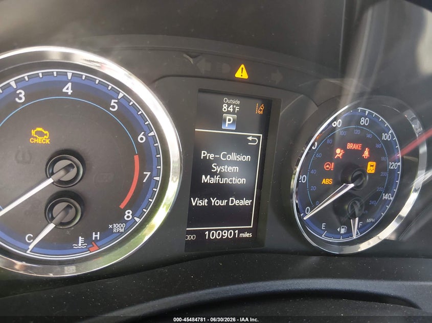 2017 TOYOTA COROLLA auction photo 7