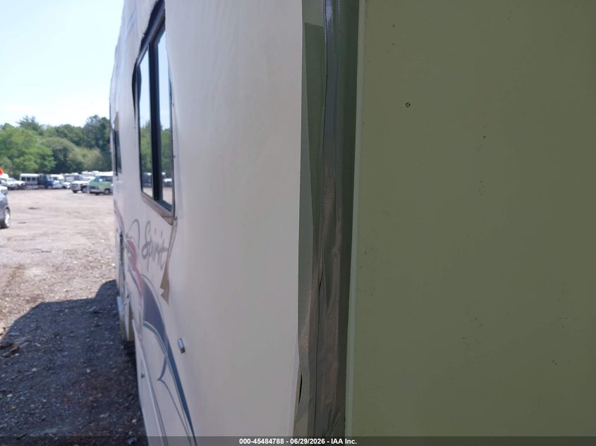 1998 FORD ECONOLINE auction photo 3