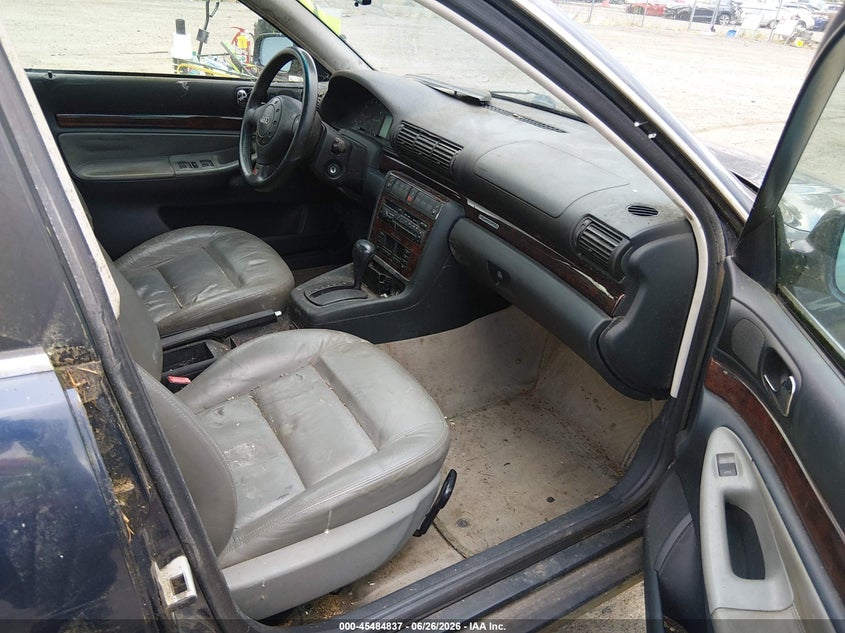 1997 AUDI A4 auction photo 5