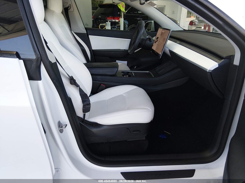 2022 TESLA MODEL Y auction photo 5