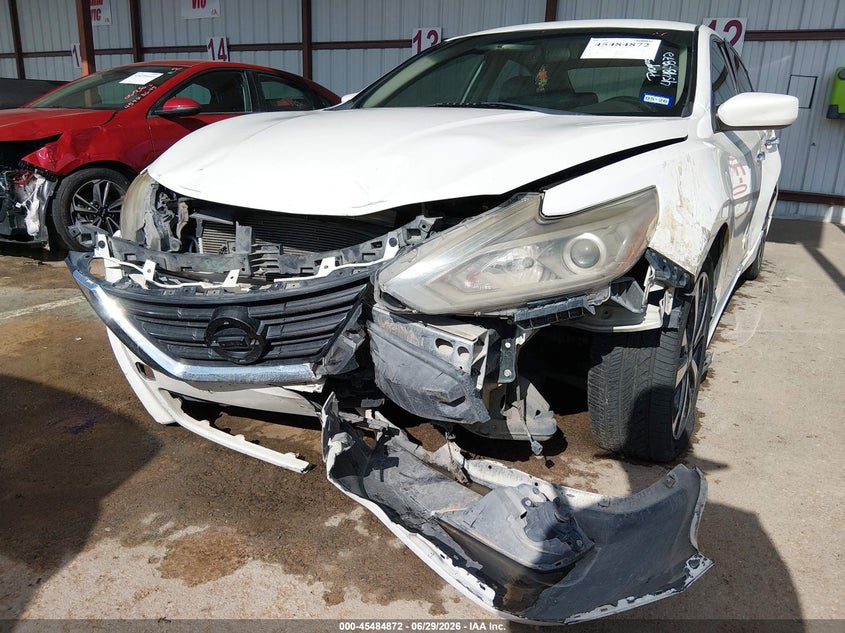 2018 NISSAN ALTIMA auction photo 6