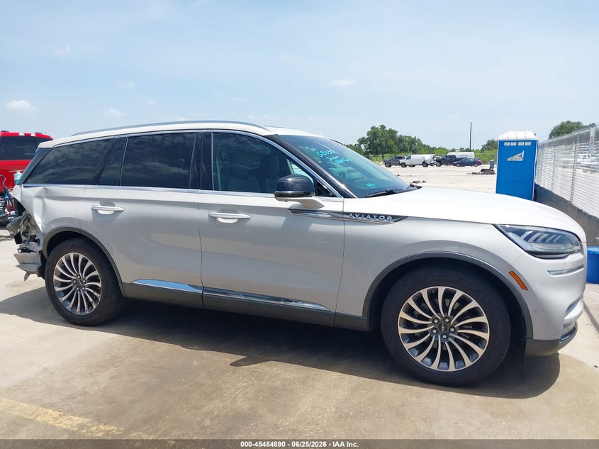 2020 Lincoln Aviator Reserve VIN: 5LM5J7WC8LGL17512 Lot: 45484890