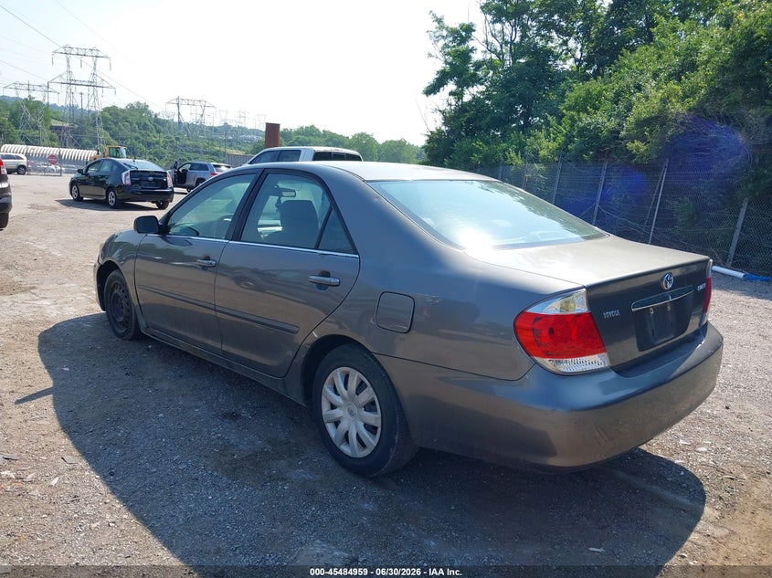 2006 TOYOTA CAMRY auction photo 3