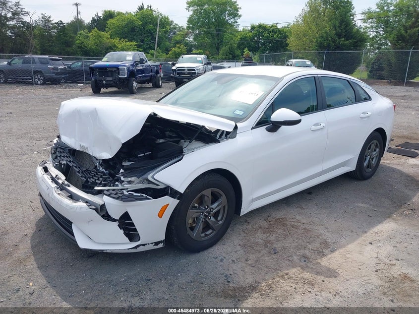 2022 KIA K5 auction photo 2