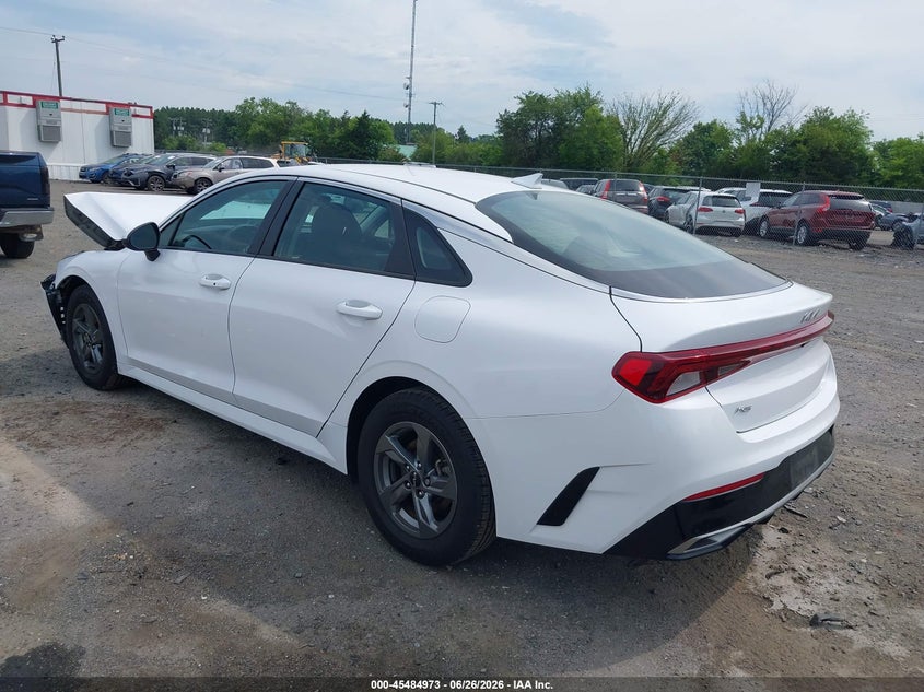 2022 KIA K5 auction photo 3