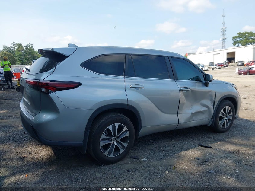 2024 Toyota Highlander Xle VIN: 5TDKDRAH3RS528258 Lot: 45484980
