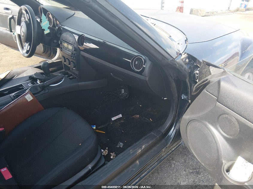 MAZDA MX-5 2007 VIN JM1NC25F670137525