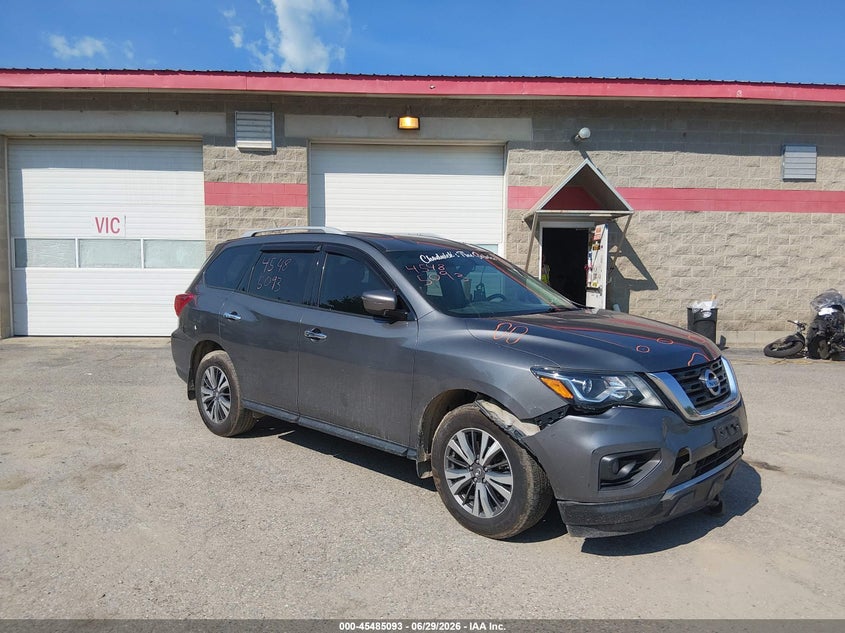 2018 NISSAN PATHFINDER SV