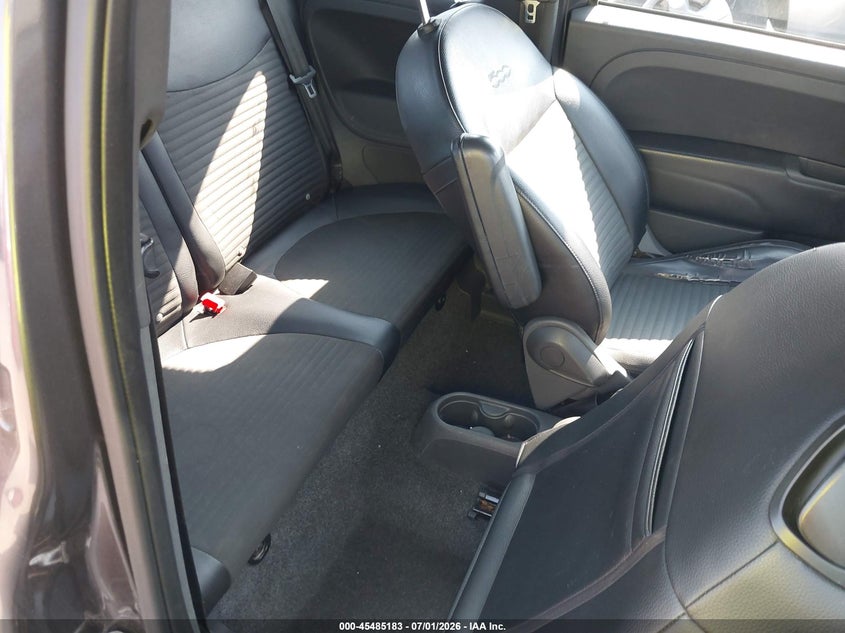 2015 FIAT 500 auction photo 8