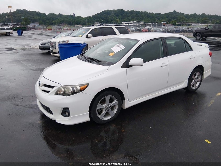 Vin: 5yfbu4ee1cp027050, lot: 45983373, toyota corolla s 20122