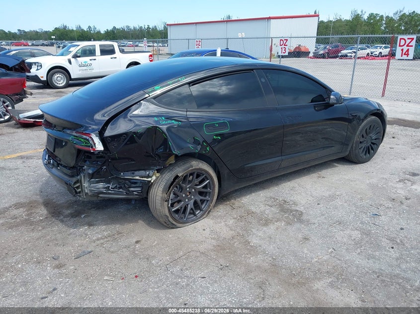 2025 TESLA MODEL 3 auction photo 4