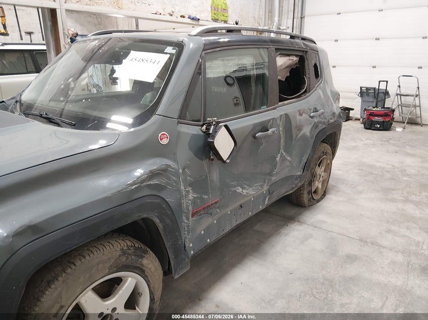 2015 JEEP RENEGADE SPORT UTILITY VEHICLE 2.4L I-4 VVT, 180HP