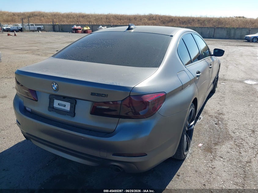 2020 BMW 530I auction photo 4