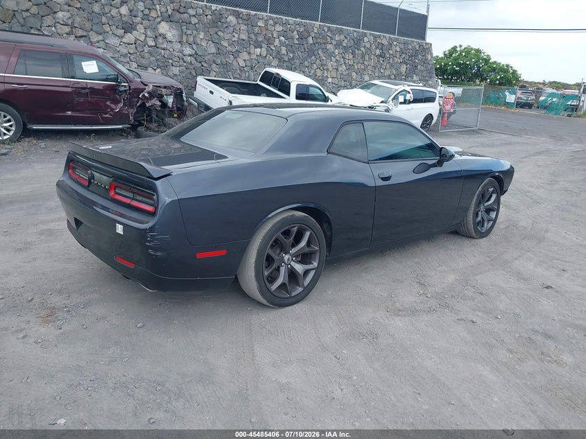 DODGE CHALLENGER - zdjęcie 4