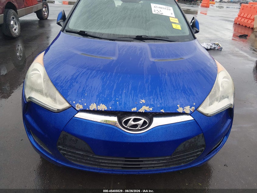2013 Hyundai Veloster Base W/Black VIN: KMHTC6AD1DU145213 Lot: 45485529