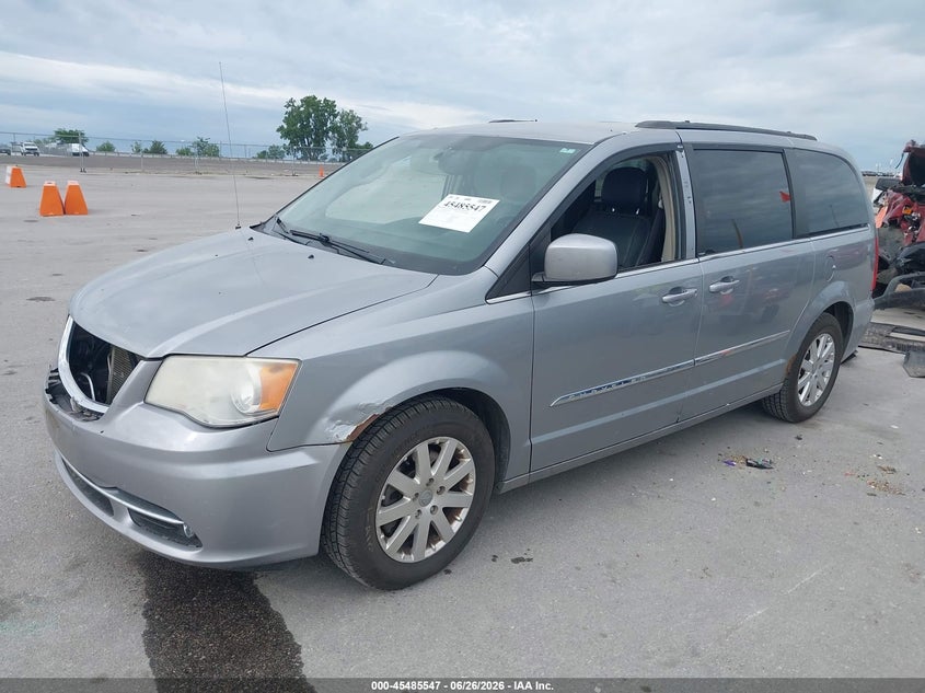 Vin: 2c4rc1bgxdr661173, lot: 45983722, chrysler town & country touring 20132