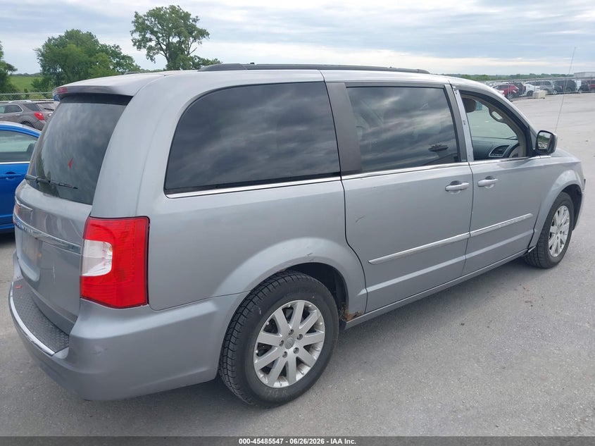 Vin: 2c4rc1bgxdr661173, lot: 45983722, chrysler town & country touring 20134