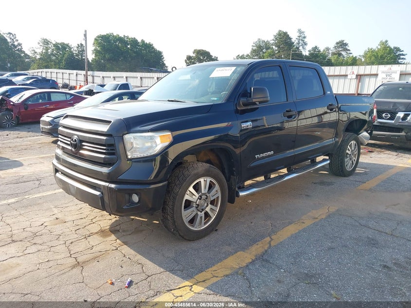 2017 TOYOTA TUNDRA auction photo 2