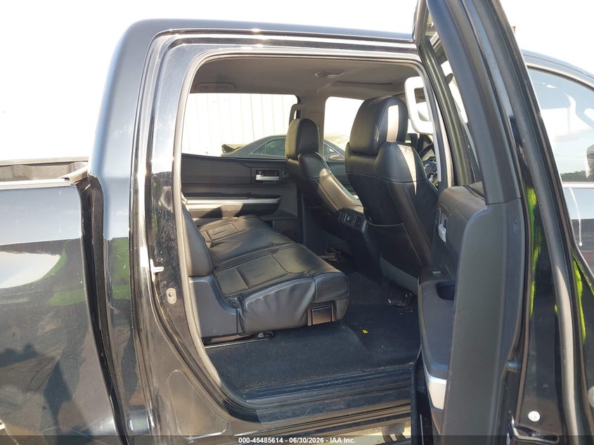 2017 TOYOTA TUNDRA auction photo 8