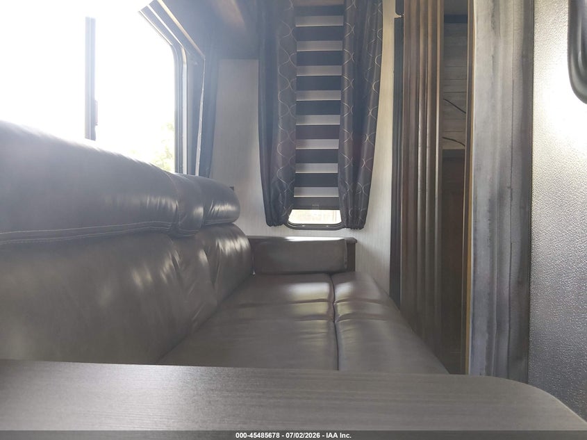 2021 FOREST RIVER CHEROKEE LIMITED 274 auction photo 8