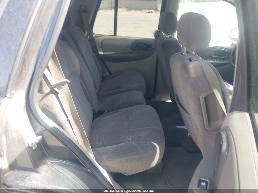 2004 CHEVROLET TRAILBLAZER auction photo 8