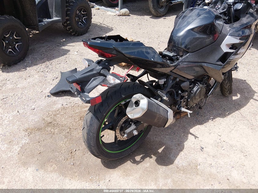 2022 KAWASAKI EX400 auction photo 4