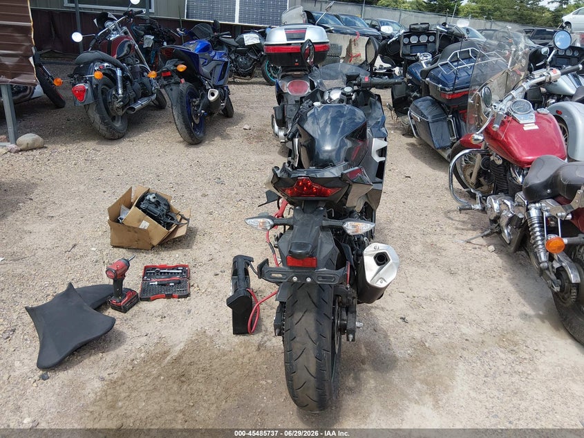 2022 KAWASAKI EX400 auction photo 6
