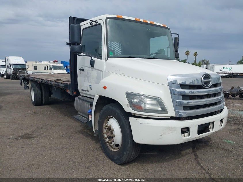 2015 HINO 258/268