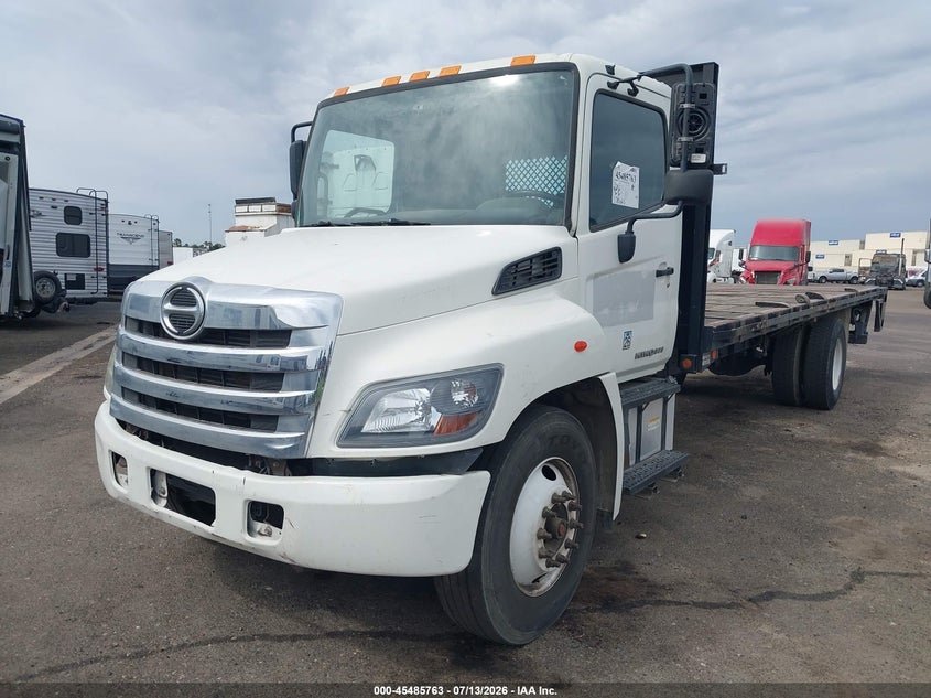 5PVNE8JT3F4S56150 2015 Hino 258/268 photo 1