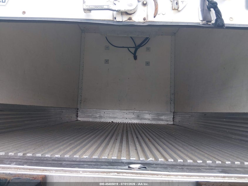 2015 FORD F-350 CHASSIS auction photo 6