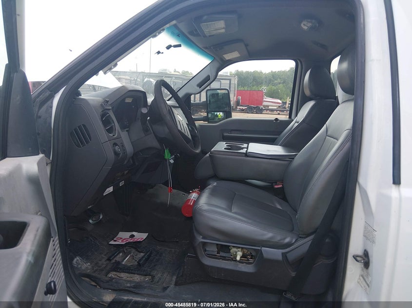 2015 FORD F-350 CHASSIS auction photo 7