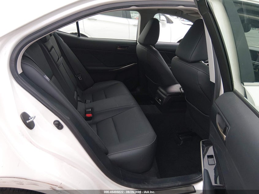 VIN JTHDA1D2XL5108583 2020 LEXUS IS 300
