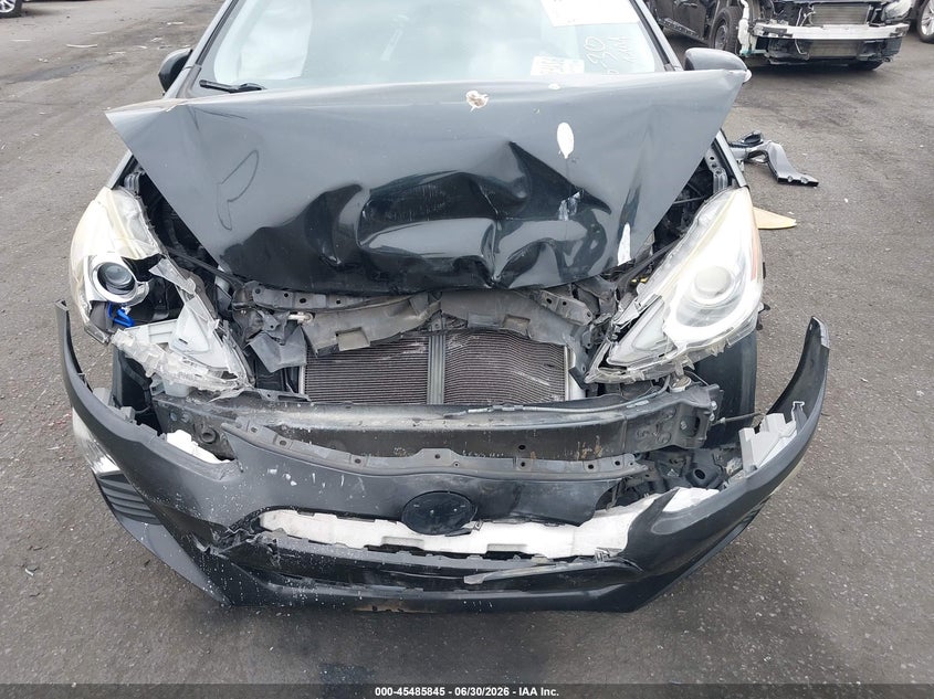 2016 Toyota Prius C Two VIN: JTDKDTB31G1121761 Lot: 45485845