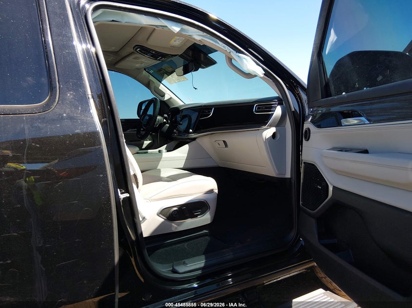 2022 JEEP WAGONEER auction photo 5