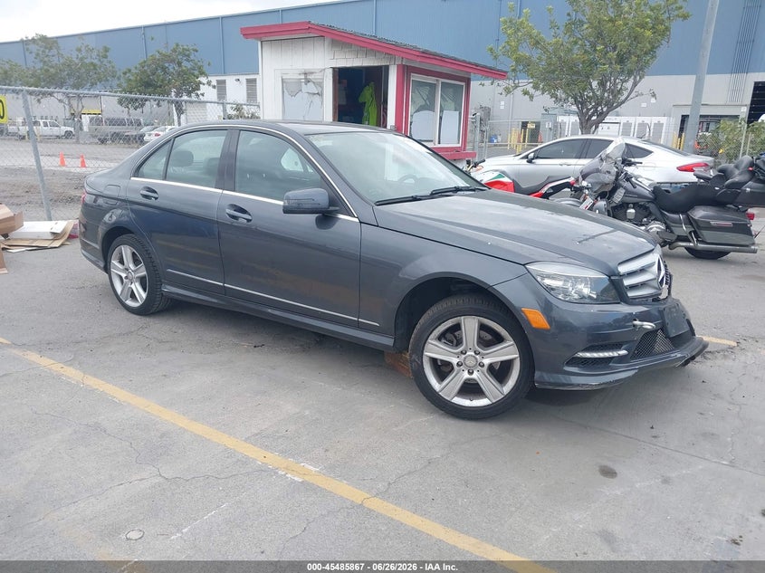 2011 Mercedes-benz C 300