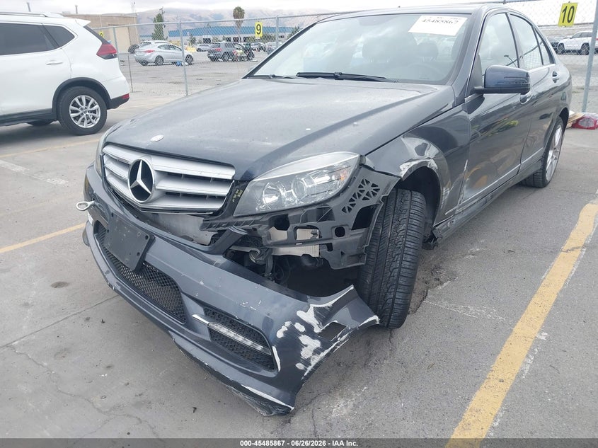 2011 MERCEDES-BENZ C 300 auction photo 6