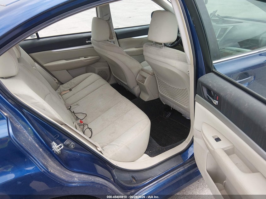 2011 SUBARU LEGACY auction photo 8