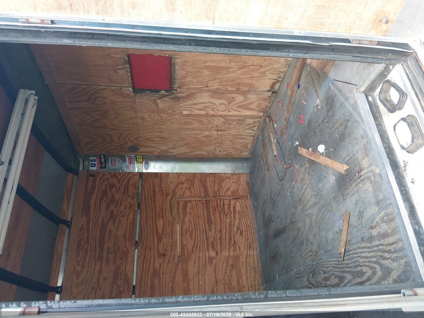 1996 U.S. CARGO 24' ENCLOSED TRAILER auction photo 8