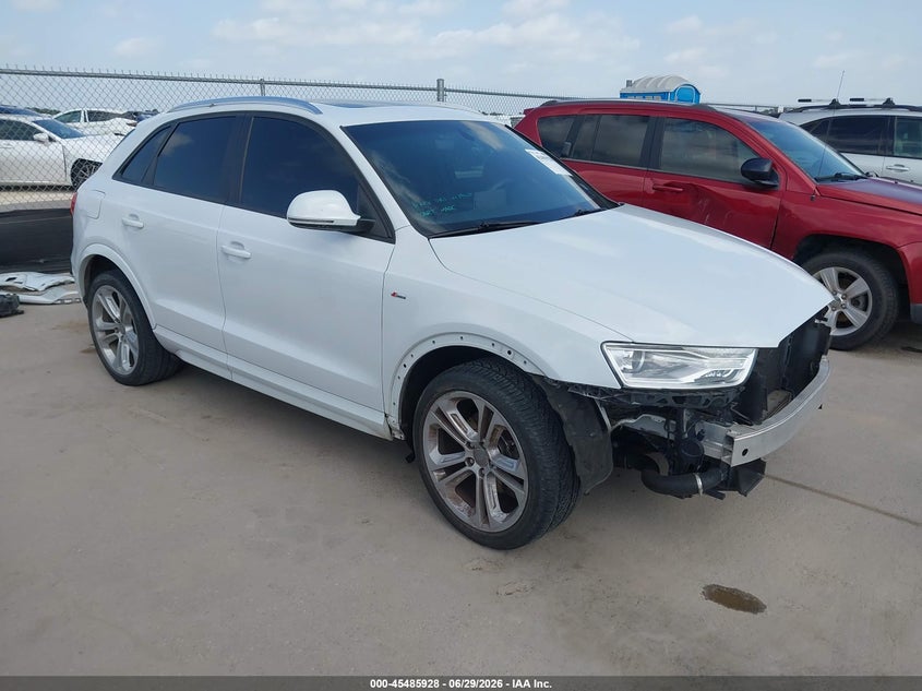 Vin: wa1bccfs3jr014153, lot: 45984103, audi q3 2.0t premium/2.0t sport premium 2018 img_1