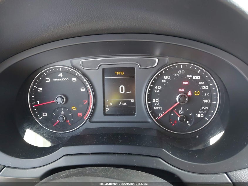 2018 Audi Q3 2.0T Premium/2.0T Sport Premium VIN: WA1BCCFS3JR014153 Lot: 45485928