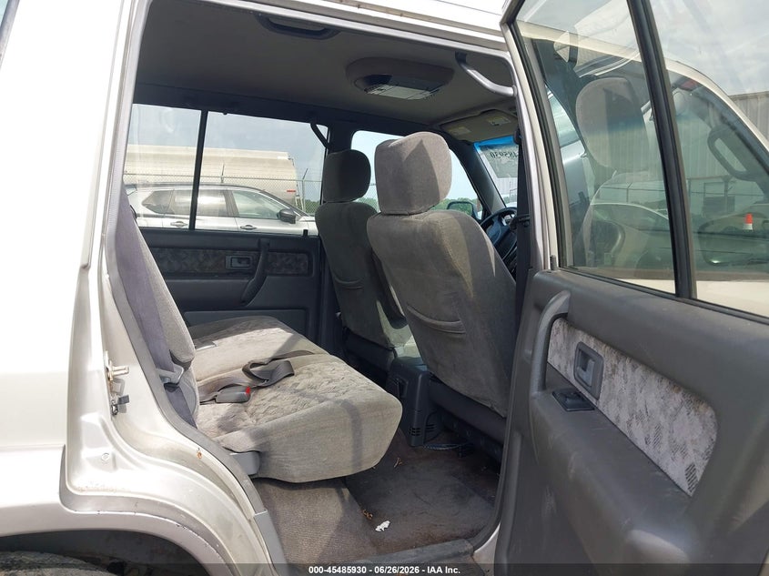 2002 ISUZU TROOPER auction photo 8