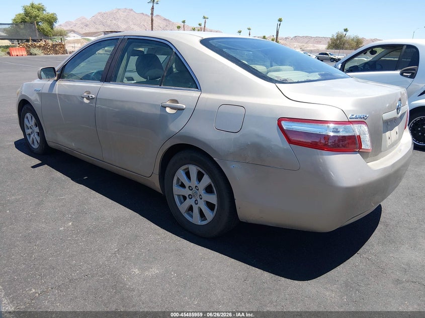 AtlanticExpress - Toyota Camry Hybrid