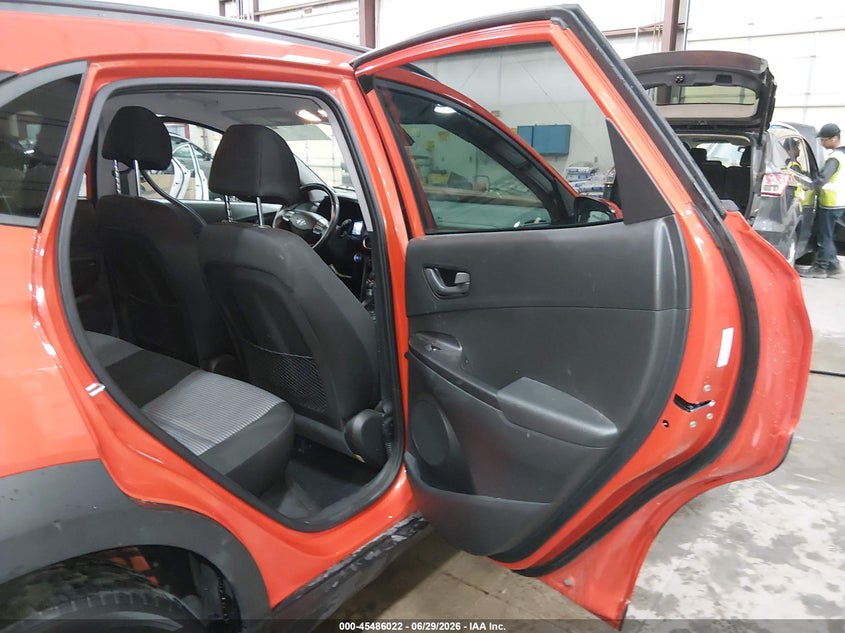 2019 HYUNDAI KONA auction photo 8