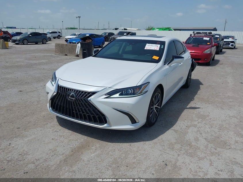 Vin: 58ada1c13su069421, lot: 45984279, lexus es 300h 20252