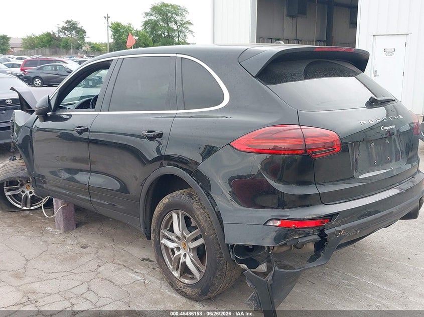 PORSCHE CAYENNE 2018 VIN WP1AA2A25JKA07558